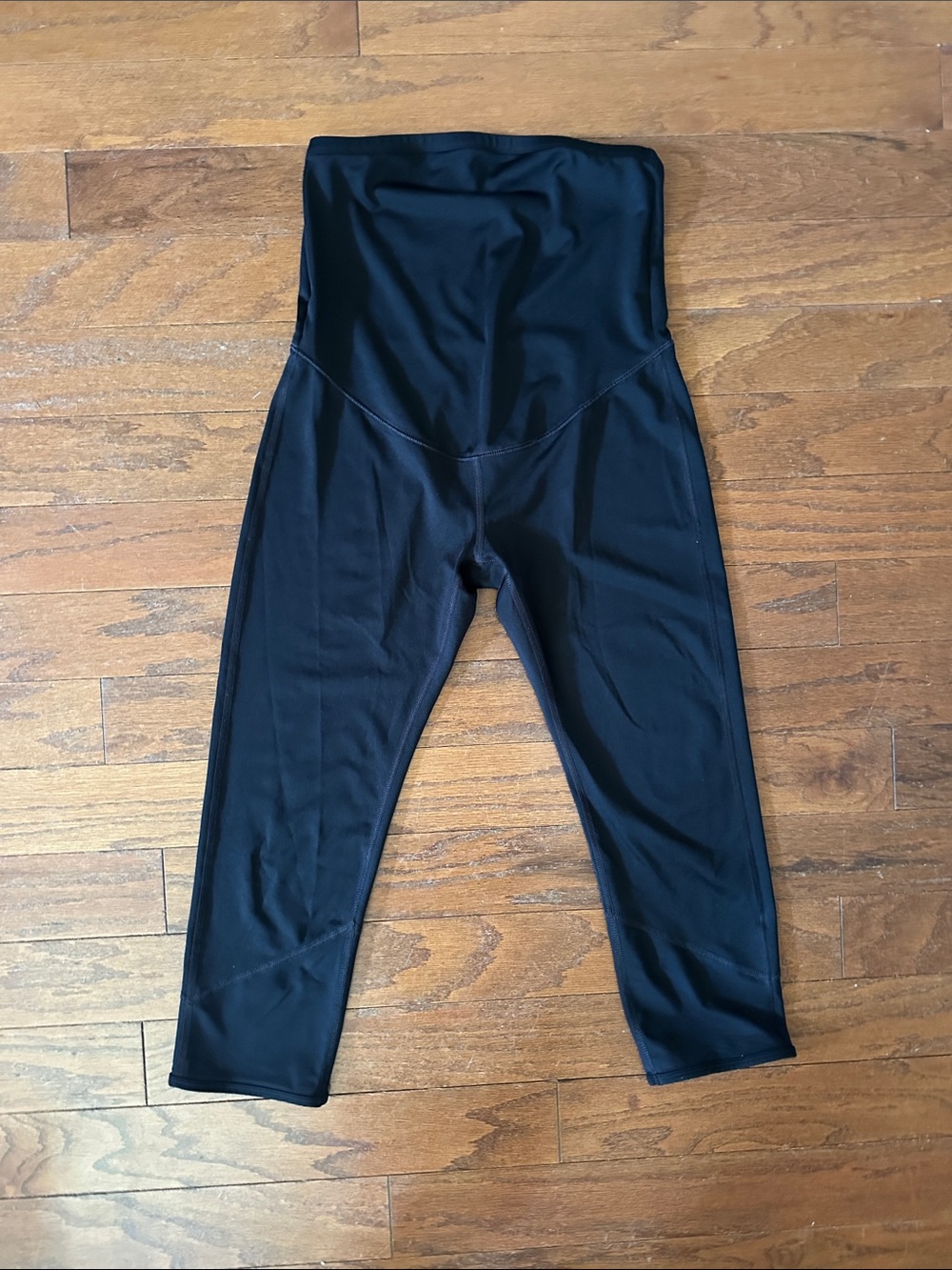 Maternity High-Waist Black Athletic Leggings